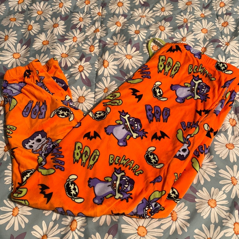 Size large womens Disney stitch Halloween pajama pants